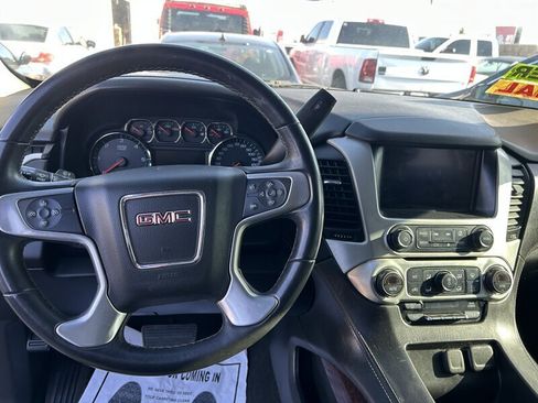 Used 2017 GMC Yukon SLE image 33