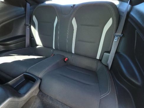 Used 2017 Chevrolet Camaro LT image 8