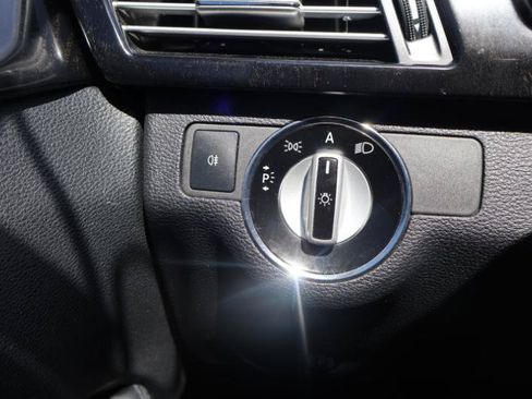 Used 2010 Mercedes-Benz E 350 4MATIC Sedan w/ Premium 2 Pkg image 14