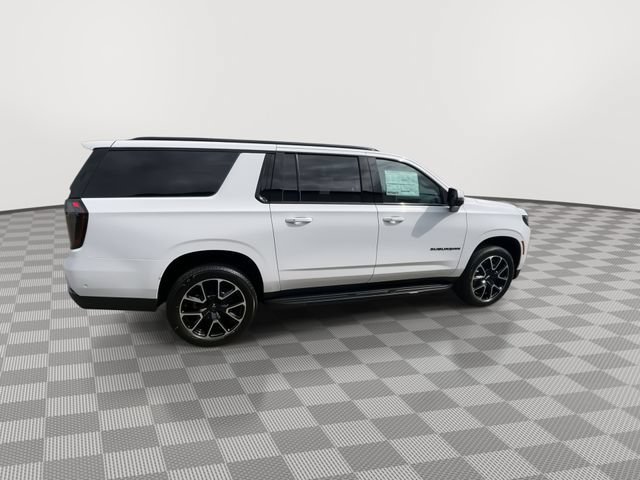 New 2026 Chevrolet Suburban RST w/ Comfort Package AWD/4WD image 9