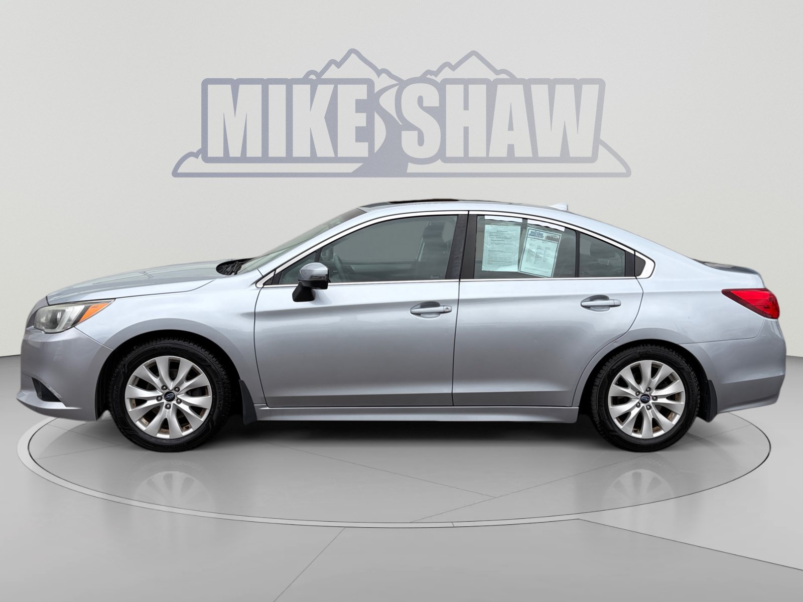 Used 2016 Subaru Legacy 2.5i Premium AWD/4WD image 2