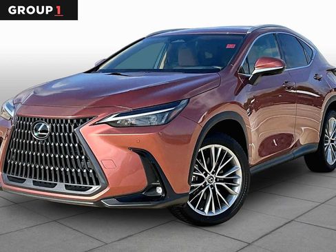 Used 2025 Lexus NX 350 AWD w/ Accessory Package (Z2) image 1