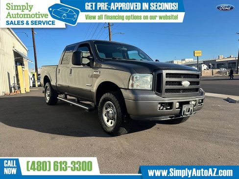 Used 2005 Ford F250 4x4 Crew Cab Super Duty image 2