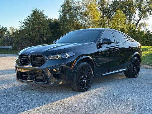 Used 2025 BMW X6 M Competition w/ Executive Package image 4
