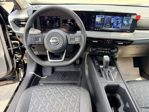 New 2026 Nissan Kicks SV w/ Cold Weather Package AWD/4WD image 17