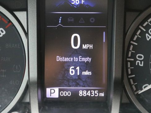 Used 2021 Toyota Tacoma TRD Off-Road w/ Technology Package image 25