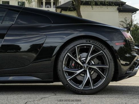Used 2023 Audi R8 V10 performance RWD image 5