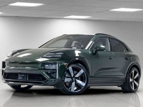 Certified 2024 Porsche Macan Turbo Electric image 65
