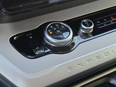 New 2027 Ford Expedition Max Active AWD/4WD image 12