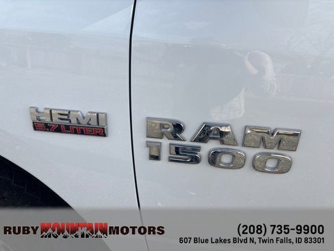 Used 2019 RAM 1500 Classic SLT image 27