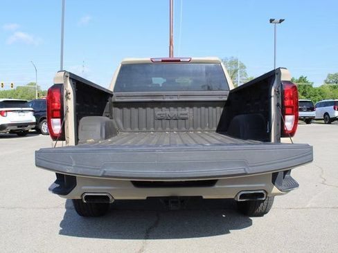 Used 2023 GMC Sierra 1500 Elevation AWD/4WD image 14