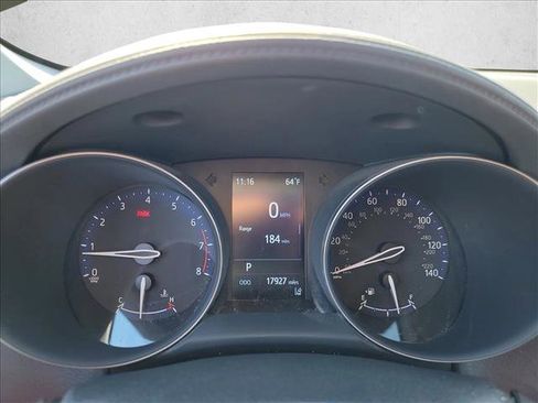 Used 2021 Toyota C-HR LE image 19