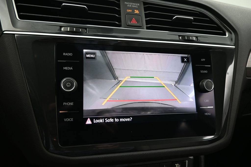 Used 2019 Volkswagen Tiguan SEL AWD/4WD image 11