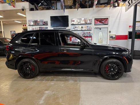 Used 2025 BMW X5 M Competition w/ Executive Package AWD/4WD image 4
