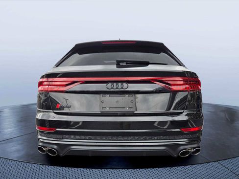 Used 2022 Audi SQ8 Prestige AWD/4WD image 5