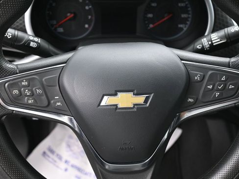 Used 2023 Chevrolet Malibu LT FWD image 18