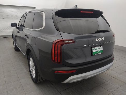 Used 2022 Kia Telluride LX FWD image 5