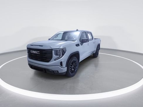 Used 2024 GMC Sierra 1500 Elevation AWD/4WD image 3