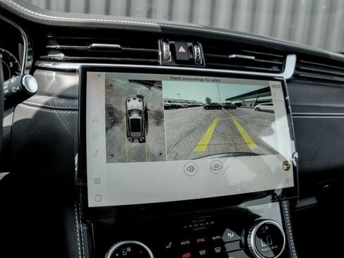 New 2026 Jaguar F-PACE R-Dynamic S image 14