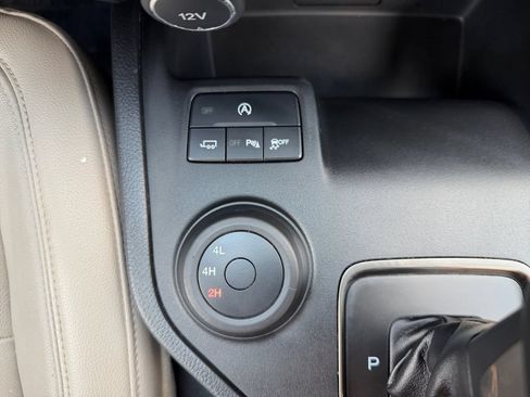 Used 2019 Ford Ranger Lariat w/ Equipment Group 501A Mid AWD/4WD image 27