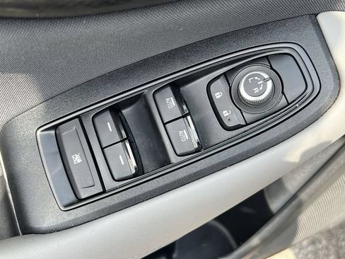 Used 2023 Subaru Outback Premium AWD/4WD image 30