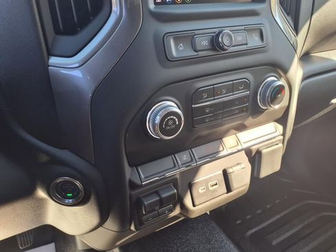 New 2025 GMC Sierra 3500 Pro w/ Convenience Package image 18