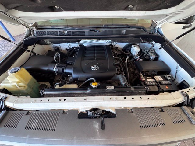 Used 2014 Toyota Tundra SR5 w/ SR5 Upgrade Package RWD image 21