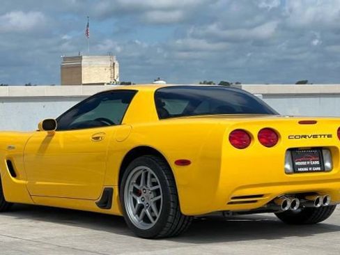 Used 2003 Chevrolet Corvette Z06 w/ Memory Package, 3 Drivers image 9