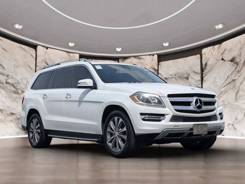 Used 2014 Mercedes-Benz GL 450 4MATIC image 17