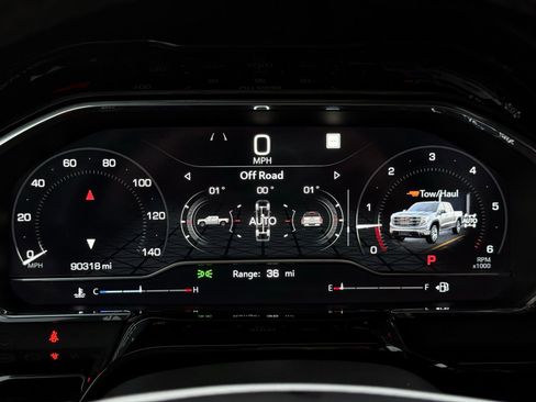 Used 2022 GMC Sierra 1500 SLT w/ SLT Convenience Package image 45