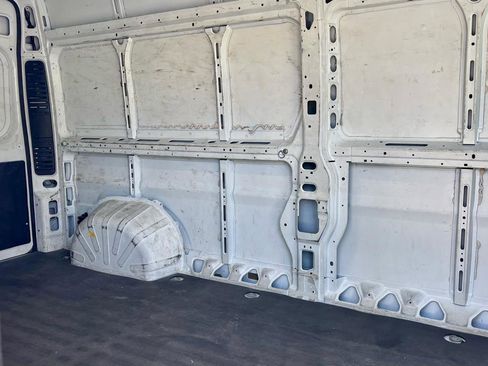 Used 2023 RAM ProMaster 2500 FWD image 11