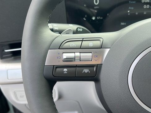 New 2026 Hyundai Kona Limited FWD image 16