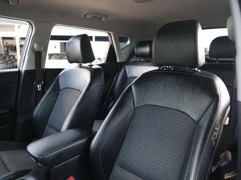 Used 2020 Kia Soul EX image 10