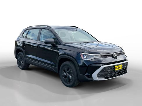 New 2026 Volkswagen Taos S image 7