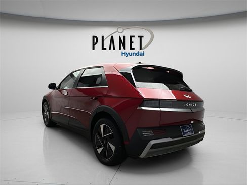 New 2026 Hyundai Ioniq 5 SEL image 6