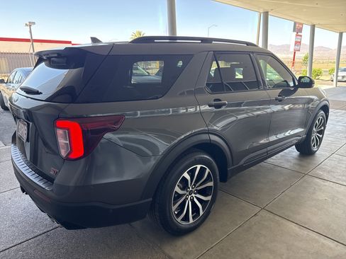 Used 2020 Ford Explorer ST w/ Premium Technology Package AWD/4WD image 4