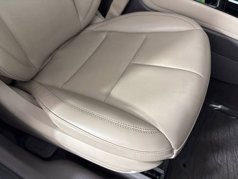 Used 2024 Lincoln Corsair FWD image 26