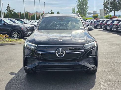 Used 2023 Mercedes-Benz EQB 300 4MATIC image 9
