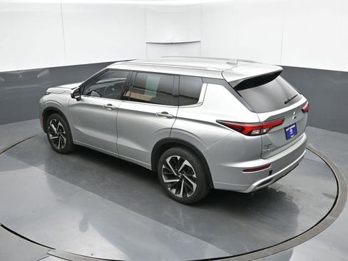 Used 2023 Mitsubishi Outlander SEL image 53