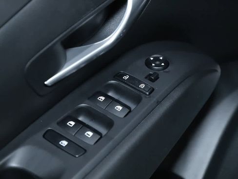 Used 2022 Hyundai Santa Cruz SEL image 16