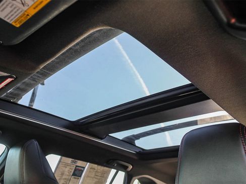 Used 2021 Toyota RAV4 XSE w/ Premium Package image 31