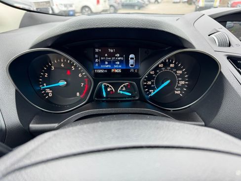 Used 2018 Ford Escape SE image 22