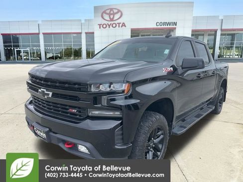 Used 2020 Chevrolet Silverado 1500 LT Trail Boss AWD/4WD image 7