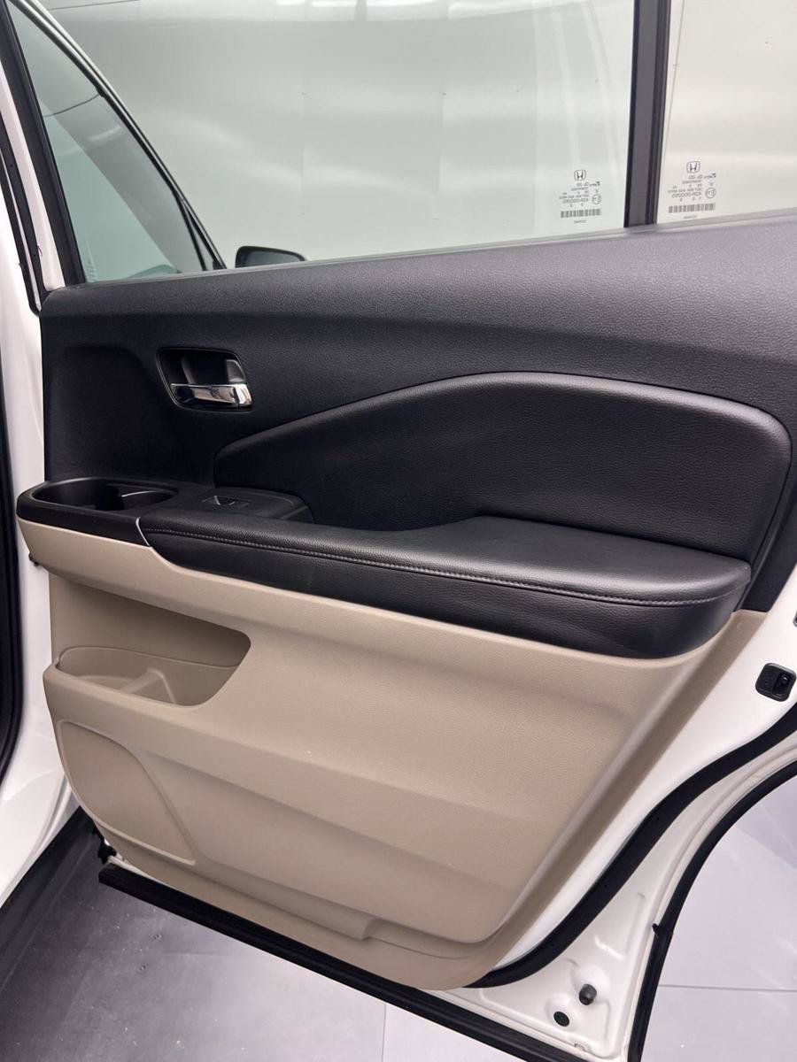 Used 2021 Honda Pilot EX image 39
