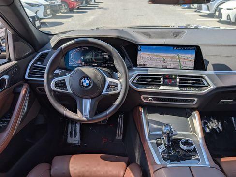 Used 2023 BMW X6 xDrive40i w/ Executive Package AWD/4WD image 17