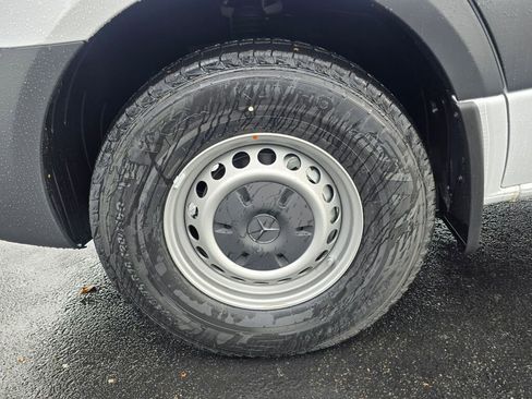 New 2026 Mercedes-Benz Sprinter 2500 image 10