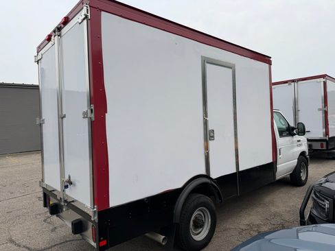 Used 2023 Ford E-350 and Econoline 350 Super Duty w/ Power Windows & Locks Group RWD image 2