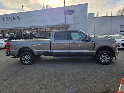 Used 2024 Ford F250 Lariat image 4