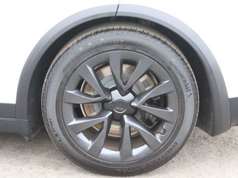 Used 2023 Tesla Model X AWD/4WD image 6