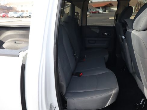 Used 2016 RAM 1500 Classic SLT image 21